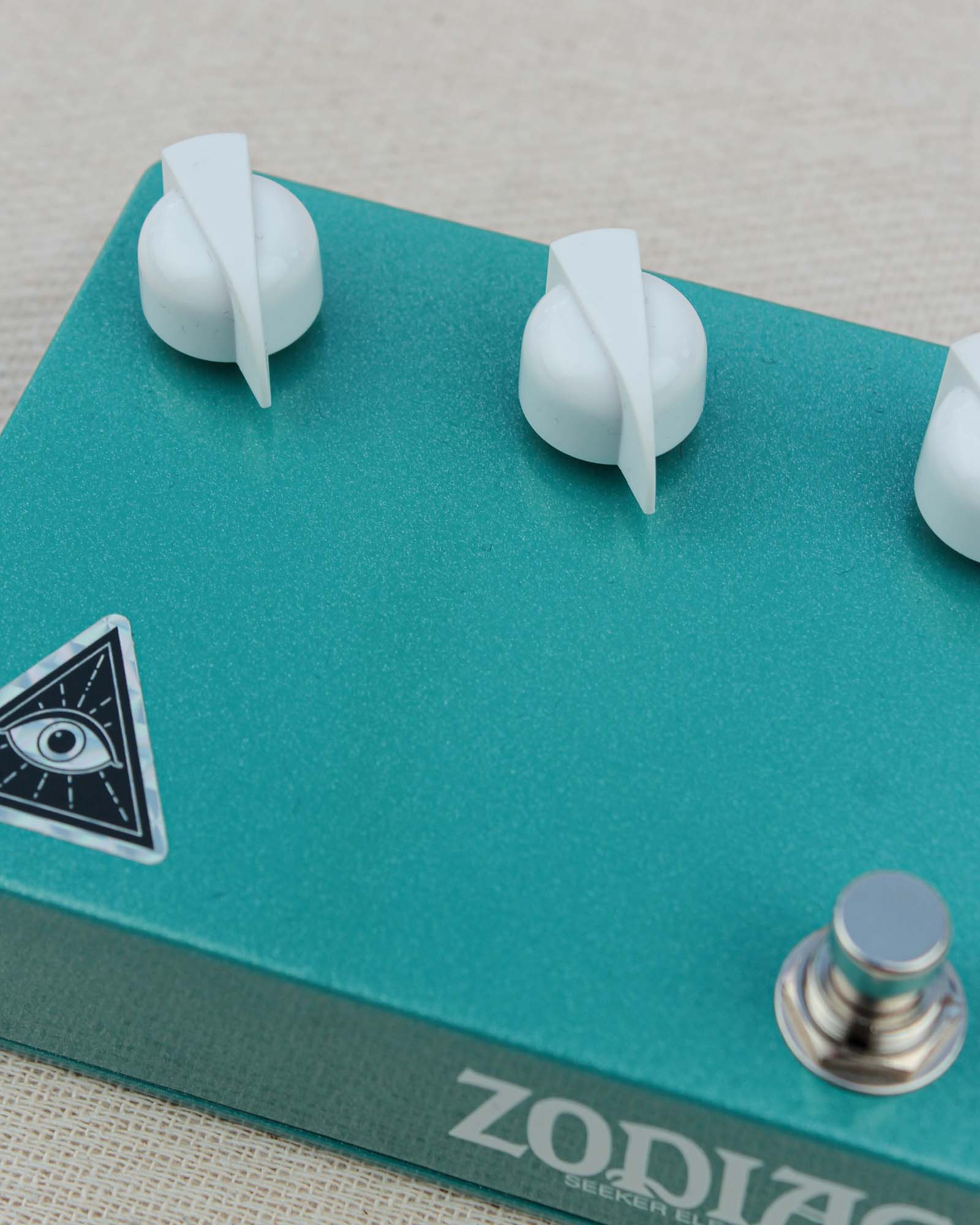 Seeker Electric Effects Zodiac Fuzz FX Pedal [UK Exclusive]