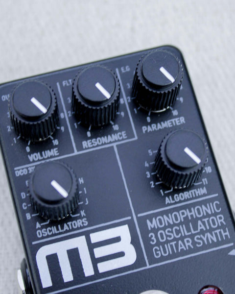 Subdecay M3 Monophonic Guitar Synthesizer FX Pedal [Used]