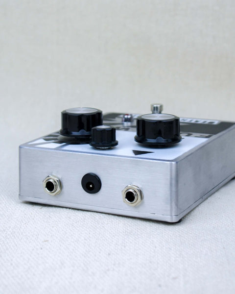 Death By Audio Fuzz War FX Pedal - Pedal Jungle
