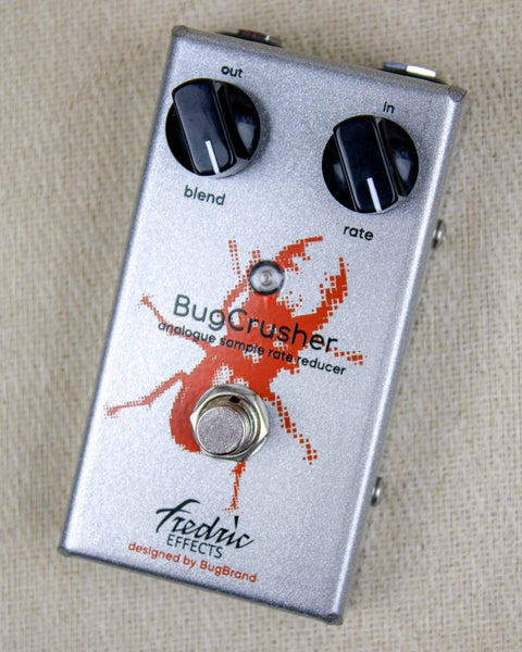 bug crusher pedal BugCrusher Analog Sample Rate Reducer FX Pedal