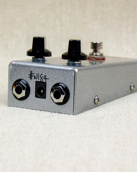 bug crusher pedal BugCrusher Analog Sample Rate Reducer FX Pedal