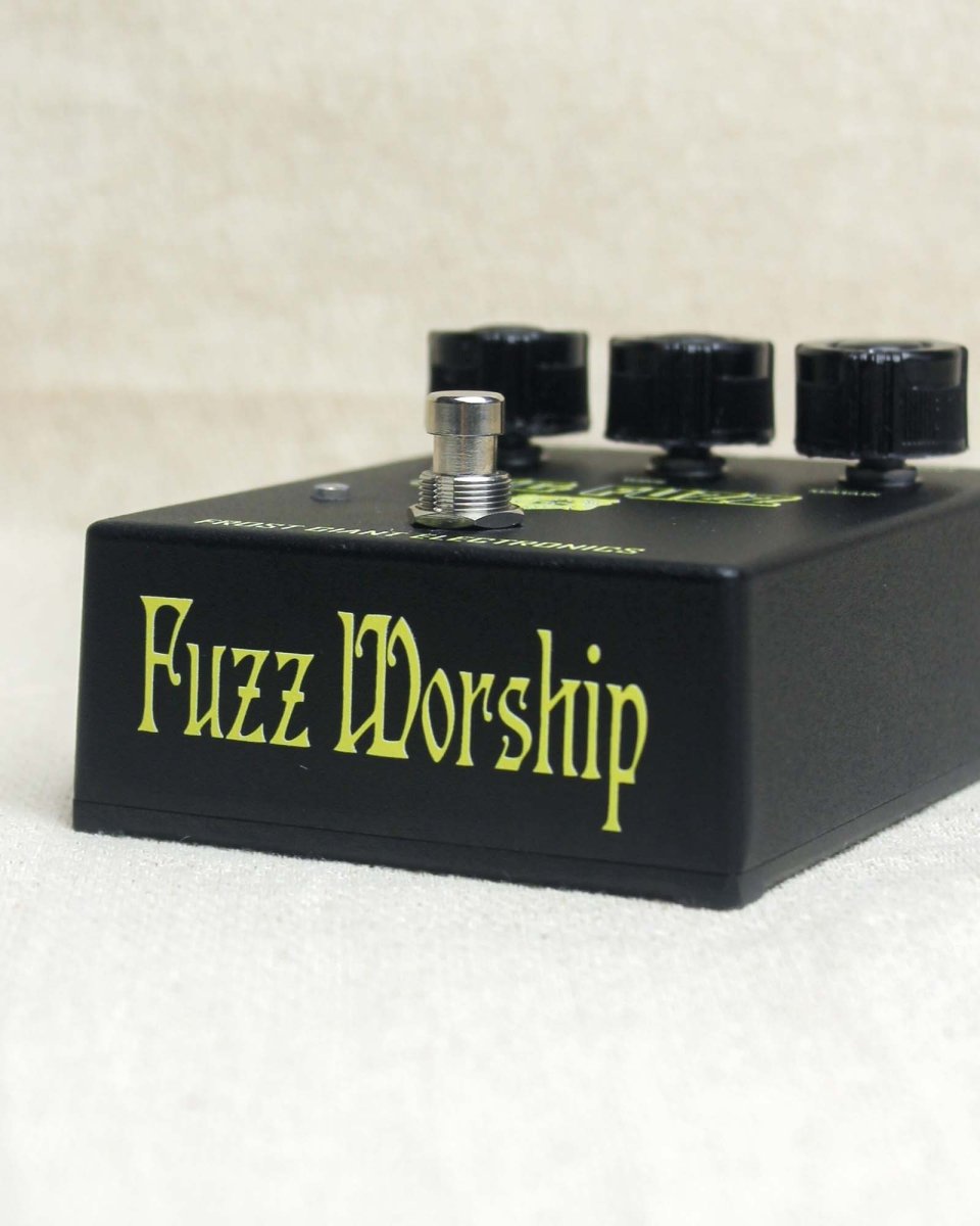 Frost Giant Electronics Big Fuzz FX Pedal [Black Russian] - Pedal Jungle