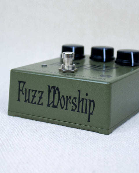 Frost Giant Electronics Big Fuzz FX Pedal [Tall Font Green Bubble] - Pedal Jungle
