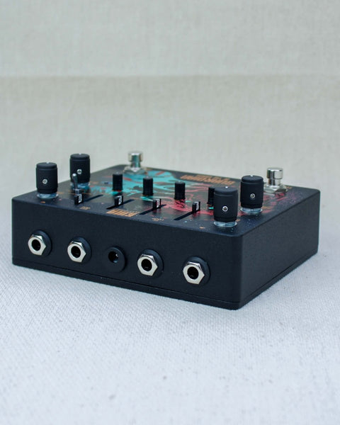 KMA Machines Guardian Of The Wurm Distortion & Noise Gate FX Pedal - Pedal Jungle