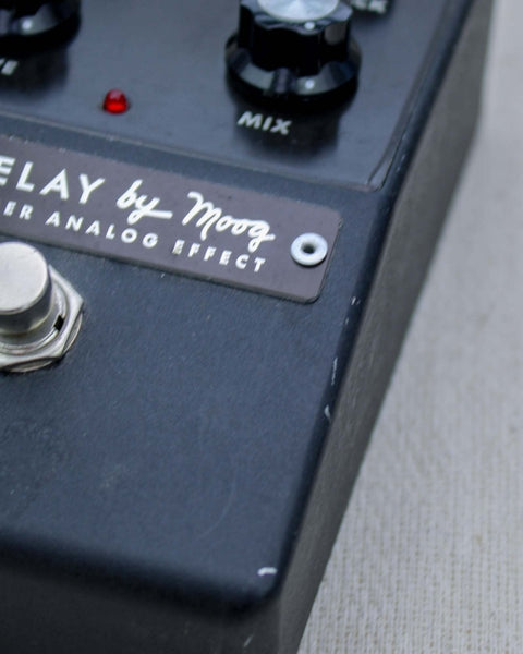 Moog Minifooger Delay FX Pedal [Used] - Pedal Jungle