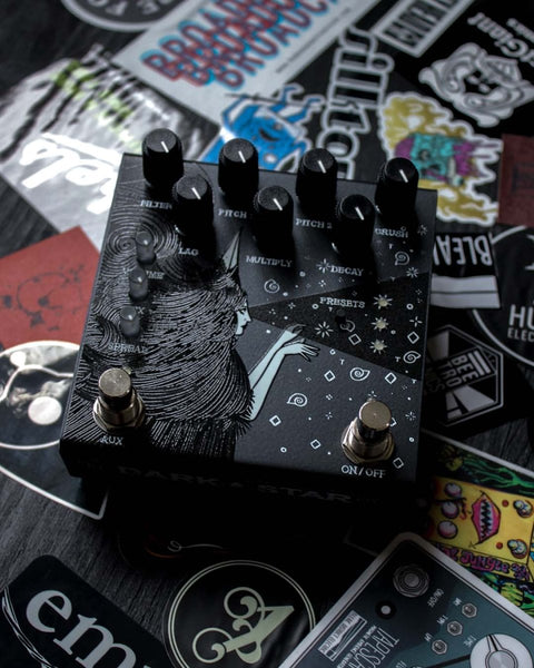 dark aura pedal Old Blood Noise Endeavors Dark Star Stereo Reverb Pedal