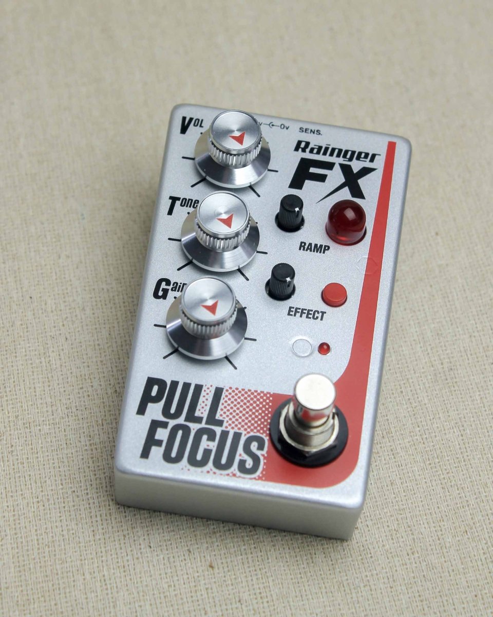 Rainger FX Pull Focus Dynamic Reverb and Chorus FX Pedal - Pedal Jungle