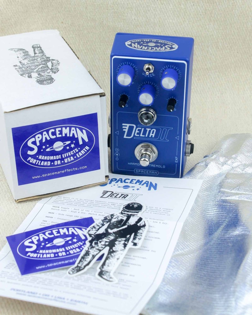 Spaceman Effects Delta II Harmonic Tremolo FX Pedal Blue [Used] - Pedal Jungle