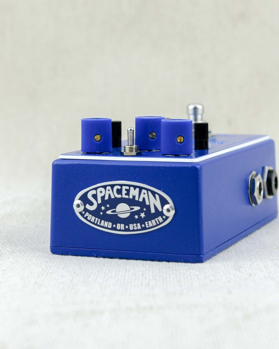 Spaceman Effects Delta II Harmonic Tremolo FX Pedal Blue [Used] - Pedal Jungle