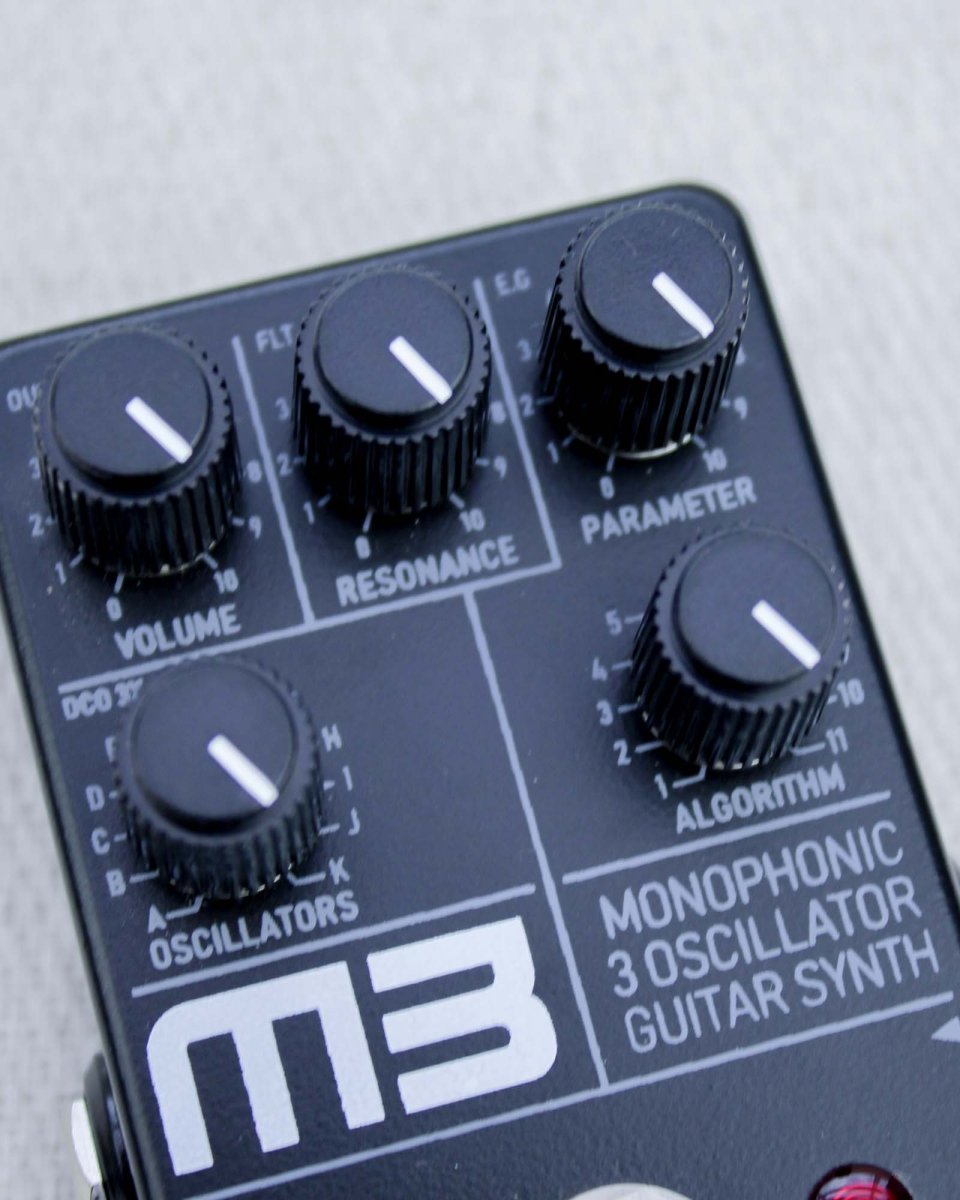 M3 Monophonic Guitar Synthesizer FX Pedal | Subdecay | Used