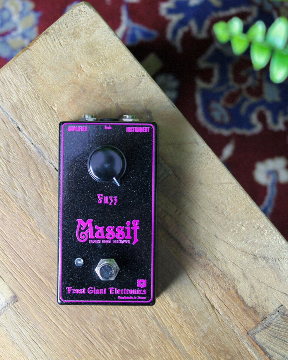 Frost Giant Electronics Massif Fuzz FX Pedal - Pedal Jungle