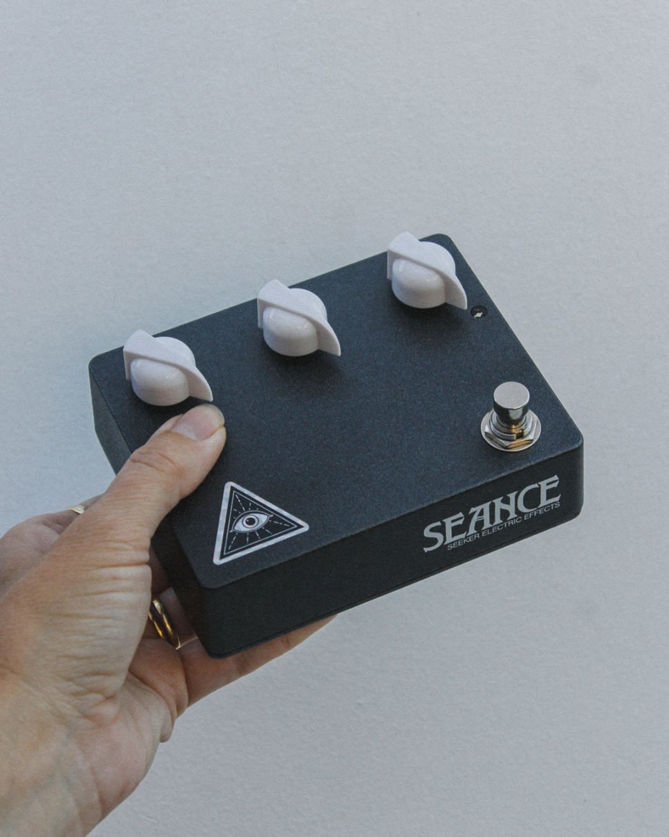 Seeker Electric Effects Seance Fuzz FX Pedal [UK Exclusive]